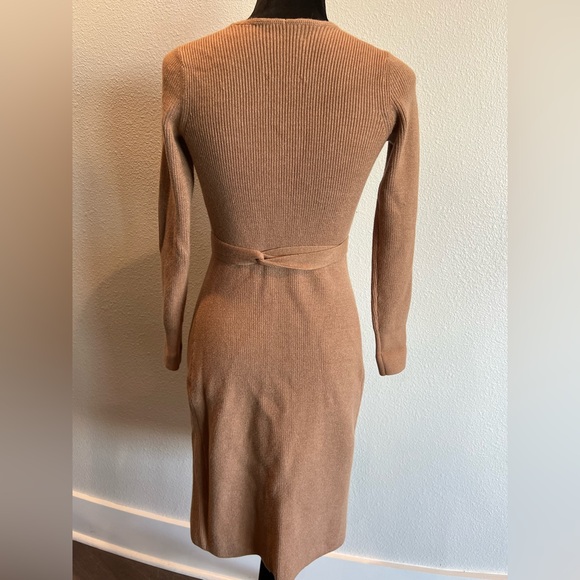 Abercrombie & Fitch Tan Long Sleeve Wrap Sweater Dress - Picture 5 of 7